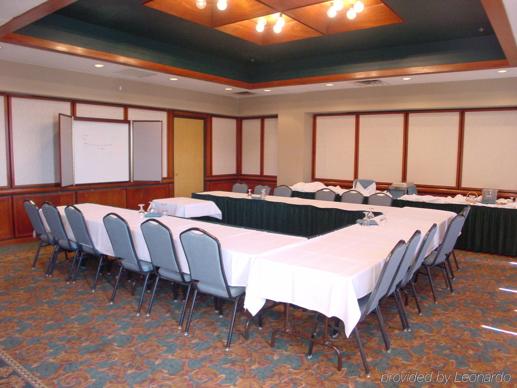 Doubletree By Hilton Corpus Christi Beachfront Facilities photo